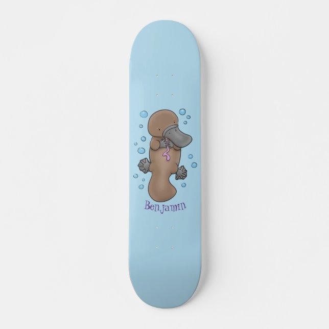 Skateboard Caricature de platypus bébé très heureuse (Devant)