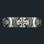 Skateboard Carrelage Renaissance Décor<br><div class="desc">Shakespeare aurait aimé placer ce motif de carreaux de rosette de la renaissance décorative dans sa maison. Pour en acheter un ou en acheter deux,  c'est la question ! Pour tous les amateurs de design feuille et à feuilles !</div>
