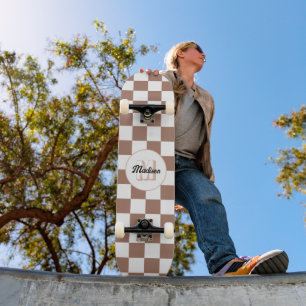 Skateboard Carrés à damier marron moka blanc rétro Monogramme