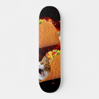 Skateboard Cats inside space tacos
