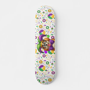 Skateboard Chien chiot mignon Mardi Gras en casquette jester