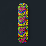 Skateboard Chiffre coloré Graffiti Coeurs Motifs<br><div class="desc">Cette conception peut être personnalisée en choisissant l'option personnaliser pour ajouter du texte ou apporter d'autres modifications. Si ce produit a la possibilité de transférer la conception à un autre article, s'il vous plaît assurez-vous d'ajuster la conception pour s'adapter si nécessaire. Contactez-moi à colorflowcreations@gmail.com si vous souhaitez avoir cette conception...</div>