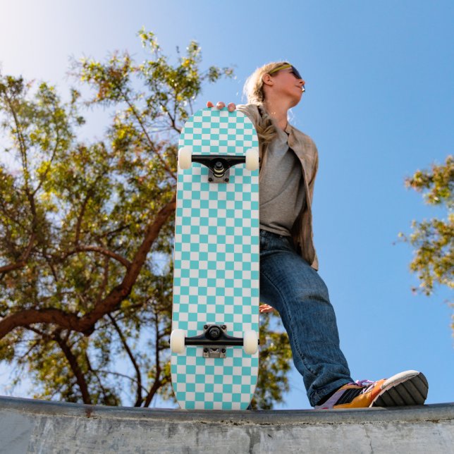 Skateboard Classic visual turquoise blue checkerboard  (Extérieur 1)