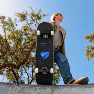 Skateboard Coeur arc-en-ciel bleu avec étoiles