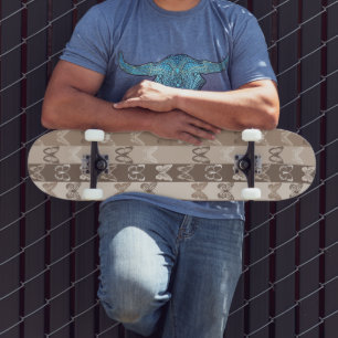 Skateboard Conception de rayures de papillon de terre neutre