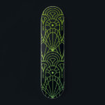 Skateboard Cool Art déco moderne Motif noir<br><div class="desc">Cool moderne Art déco vert Motif noir Skateboard dispose d'un motif d'art déco vert sur un arrière - plan noir. Conçu par ©Evco Studio www.zazzle.com/store/evcostudio</div>