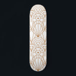 Skateboard Cool Art déco moderne Rose or blanc Motif<br><div class="desc">Cool Art déco moderne Rose Gold White Motif Skateboard présente un motif Art déco rose sur un arrière - plan blanc. Conçu par ©Evco Studio www.zazzle.com/store/evcostudio</div>