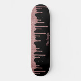 En marbre ou en or, voici les planches de skate Yves Saint Laurent