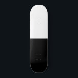 Skateboard Cool moderne classique Couleur fractionnement moit<br><div class="desc">Couleur fractionnée mi-noir et mi-blanc</div>