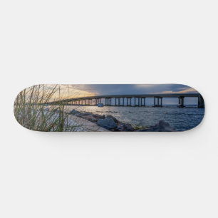 Skateboard Coucher de soleil sur Destin East Pass en skateboa