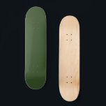 Skateboard Couleur solide verte de mousse foncée<br><div class="desc">Moss foncé Vert Solide Couleur moderne.</div>