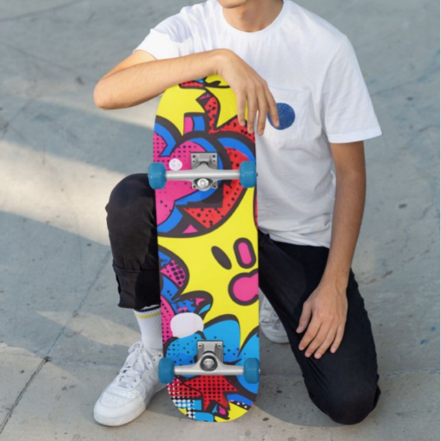 Skateboard Couleurs de bande dessinée  (Créateur téléchargé)