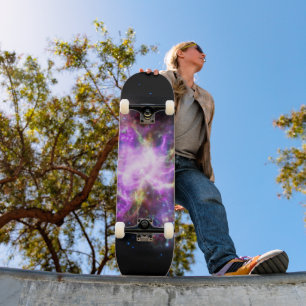 Skateboard Crabe Nebula Supernova Remnant Hubble Composite