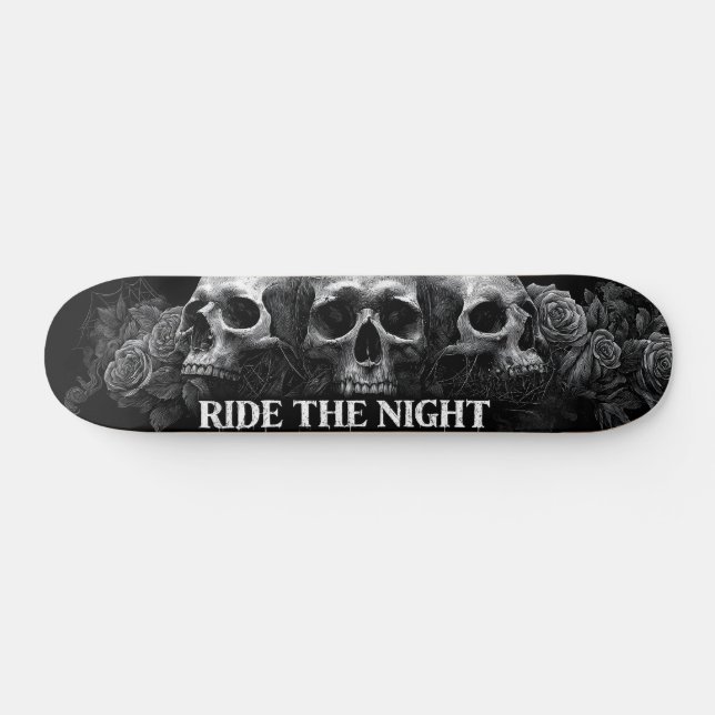 Skateboard Crânes gothiques et design Rose. Gravure foncée (Horz)