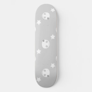 Skateboard Crânes gris et blancs et Stars Skatedeck