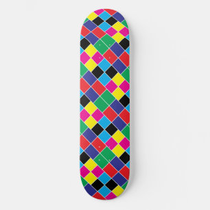 Skateboard cygne magenta jaune noir rouge vert bleu