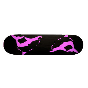 Skateboard DAUPHINS roses ET plate-forme NOIRE de planche à