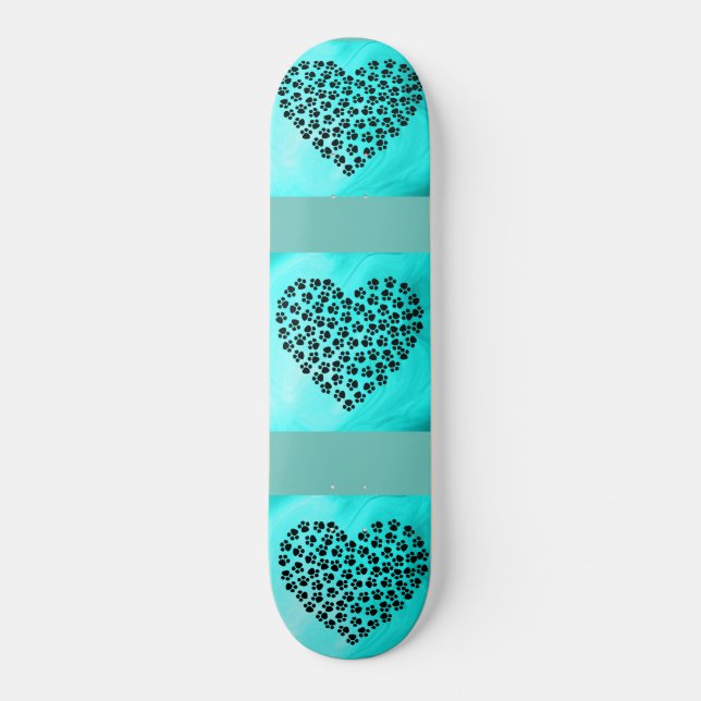 Skateboard de coeurs turquoise. (Recto)