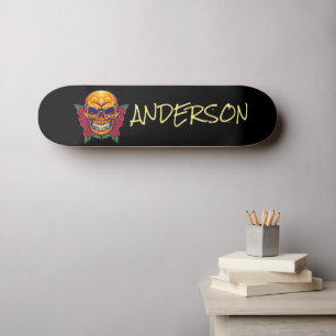Skateboard de crâne doré personnalisé