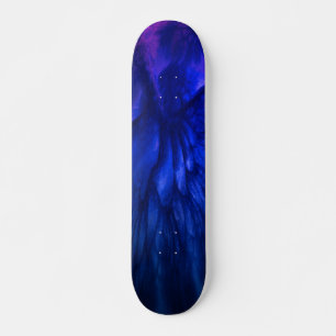 Skateboard Des ailes mystiques aux plumes bleues profondes