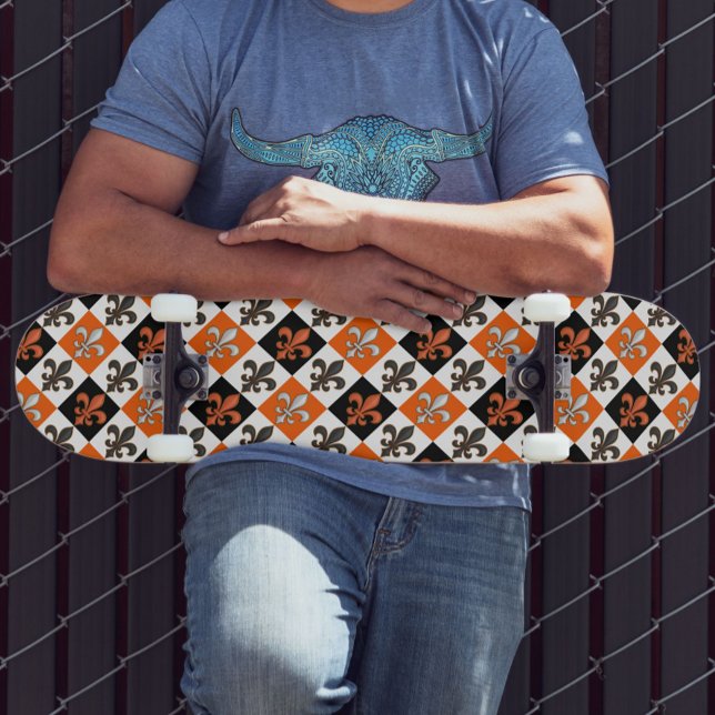 Skateboard Design Orange Noir Blanc À damiers Fleur de lis (Créateur téléchargé)