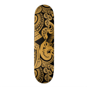 Skateboard dessin original de tatouage sur le style en bois