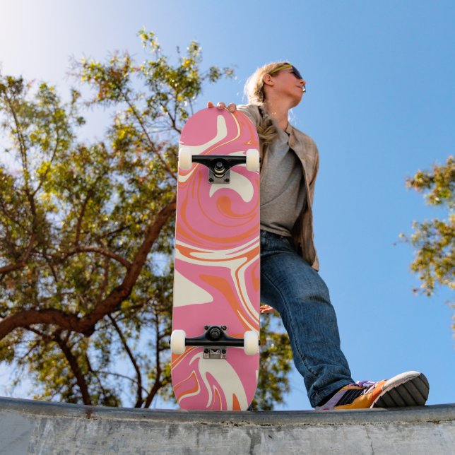 Skateboard Déversement - rose, orange et crème (Extérieur 1)