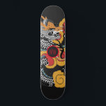 Skateboard Dragon Personnalisé<br><div class="desc">Carte de skateboard de dragon d'art asiatique audacieuse personnalisée avec vos initiales au milieu.</div>