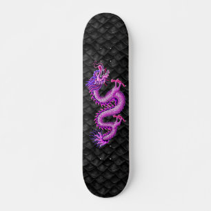 Skateboard Dragon rose sur les échelles de dragon