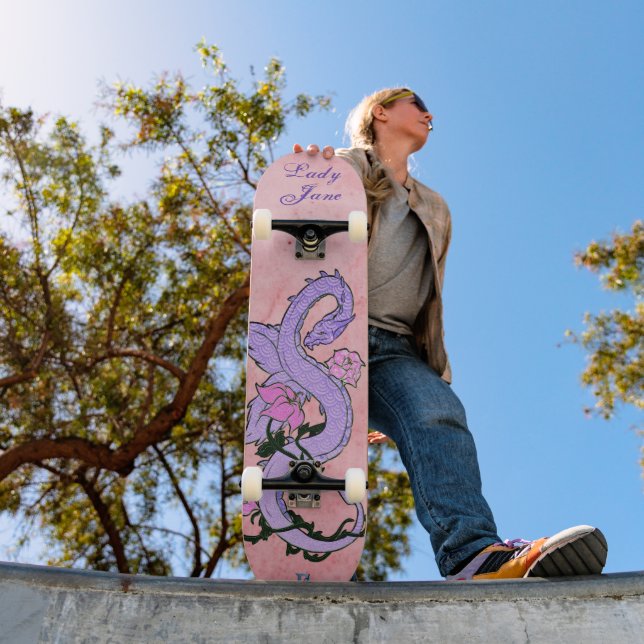 Skateboard Dragon Violet Sur La Marque Pink Dd (Extérieur 1)