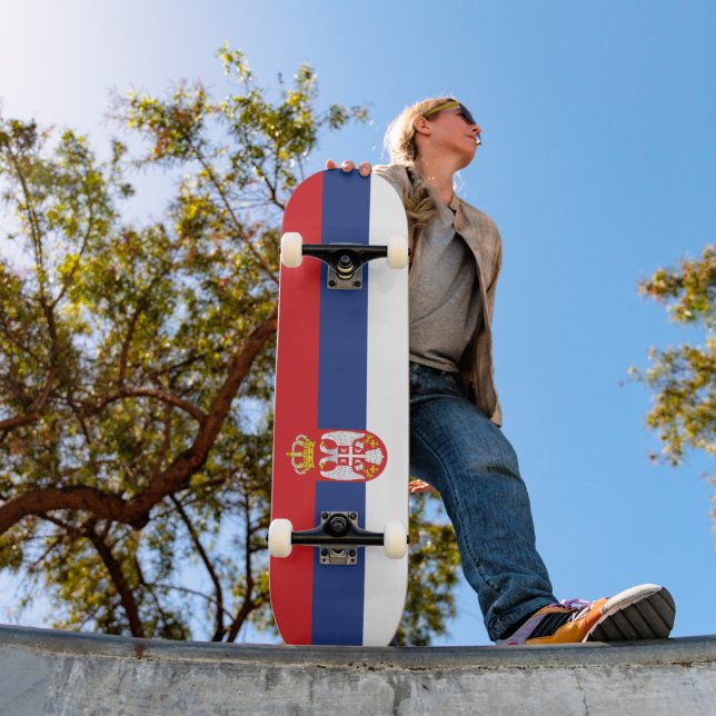 Skateboard drapeau de la Serbie (Extérieur 1)