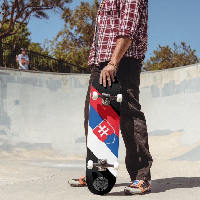 Skateboard drapeau de la Slovaquie (version verticale) (Extérieur 2)
