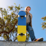 Skateboard Drapeau ukrainien<br><div class="desc">Un cadeau idéal pour tous ceux qui sont patriotes de leur pays !</div>