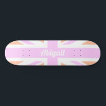 Skateboard Drapeau Union Jack / Royaume-Uni en Gilry Pink & O<br><div class="desc">NewParkLane - Plat skateboard,  avec le drapeau britannique - l'Union Jack - en rose et orange girly. Ajoutez votre nom ou un autre texte pour une conception personnalisée. Consultez cette collection pour les articles correspondants.</div>