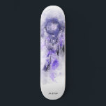 Skateboard *~* Dream Boho Catcher Sacré Tribal Shamanic<br><div class="desc">* Western BOHO American Watercolor Abstrait Dream Catcher Journey with nice Feathers as a Shamanic symbole for a Native American Spiritual Healer or BOHEMIAM design. * * *** Les couleurs sont principalement PURPLE LAVENDER, sur BLANC. Ce design ésotérique populaire boho créatif abstrait attrapeur de rêve moderne et de plumes sera...</div>