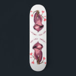 Skateboard Drôle romantique Sloth Smile Cartoon - Personnalis<br><div class="desc">Drôle Romantique Sloth Smile Dessin animal Playful Love Hearts - Choisissez / Ajouter votre texte unique / Police / Couleur - Faites votre cadeau spécial - Redimensionnez et déplacez ou retirez et ajoutez des éléments / image avec outil de personnalisation! - Dessin et design par MIGNED. Vous pouvez également transférer...</div>