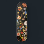 Skateboard Élégant floral noir<br><div class="desc">Elégant skateboard floral avec motif de fleurs foncées arrière - plan.</div>