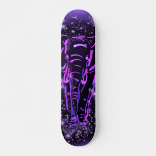 Skateboard Eléphant Rose Violet Magique Marchant À La Nuit