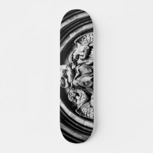 Skateboard Elle Tombe En Haut