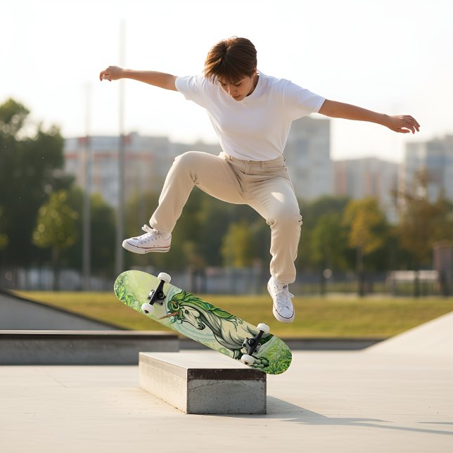 Skateboard Emerald Unicorn (Créateur téléchargé)