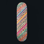 Skateboard Empreinte de léopard arc-en-ciel Motif animal mode<br><div class="desc">Ce design moderne est orné d'un motif animal empreinte de léopard sur un revêtement à bande arc-en-ciel.</div>