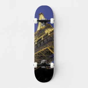 Skateboard Europe, France, Paris, Tour Eiffel, soirée 2