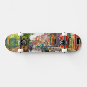 Skateboard Explorer le charme vibrant de Burano