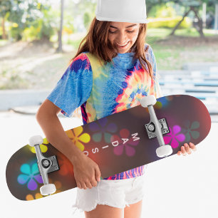Skateboard Fille colorée Floral personnalisé Nom personnalisé