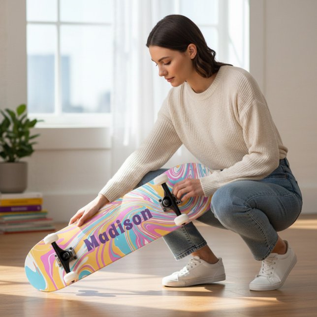 Skateboard Fille Marbre Moderne Swirl Purple Nom Personnalisé (Créateur téléchargé)