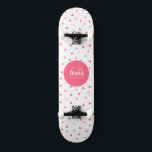Skateboard Fille Monogramme mignon cornets avec nom<br><div class="desc">Faites de cette Girl Skateboard Monogram et Name & coeurs votre propre en ajoutant votre texte. Pour accéder aux outils de montage avancés, allez à "Personnaliser ce modèle" et cliquez sur "Détails", faites défiler et appuyez sur le lien "cliquer pour customiser plus loin". Parfait pour toute célébration et occasion comme...</div>