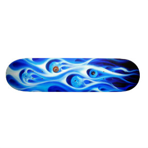 Skateboard Flamin regarde la plate-forme de patin