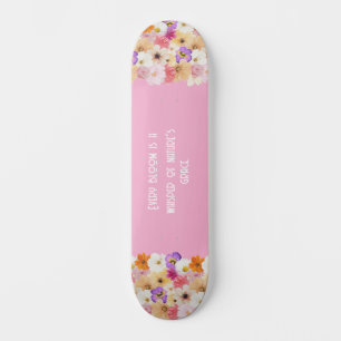 Skateboard Fleurs en Harmonie : Symphonie des couleurs