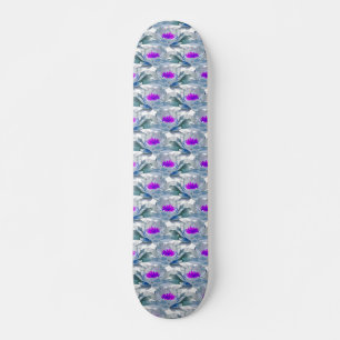 Skateboard Fleurs grises et violettes motif
