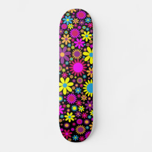 Skateboard Fleurs psychédéliques dynamiques en Bloom-67566